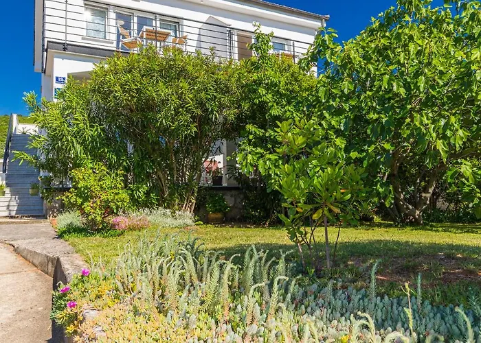 Point Of View 아파트 푸나트